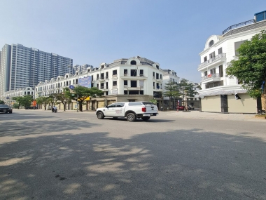 Shophouse Thuận An Central Lake 88m2 thô 5 tầng. Chỉ 11 tỷ 4xx. Lh 0989894845