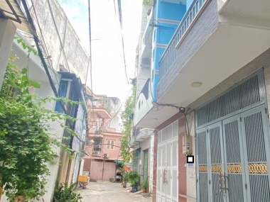 Bán nhà Hẻm xe hơi Lũy Bán Bích, Quận Tân Phú, 62m², 5,6 tỷ. 4PN